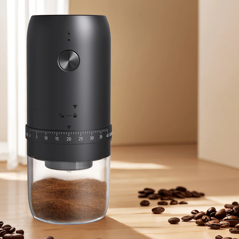 Moulin à café électrique portable avec réservoir de café moulu