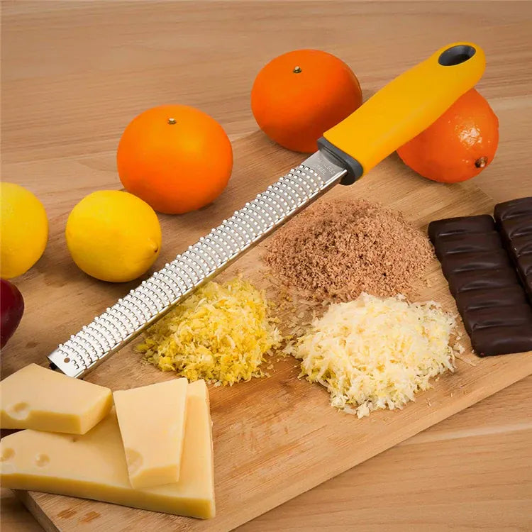 Zesteur en Acier Inoxydable pour Agrumes et Fromage | Avec Brosse zesteur