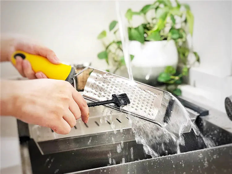 Râpe à Agrumes Inox avec Étui de Protection | Multifonctionnelle zesteur
