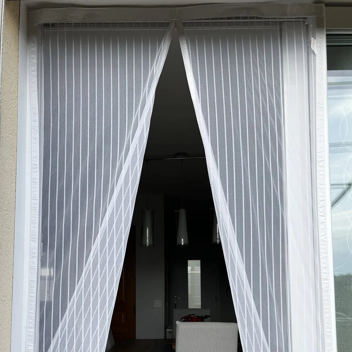 Moustiquaire Aimantée pour Portes et Entrées : Fermeture Automatique